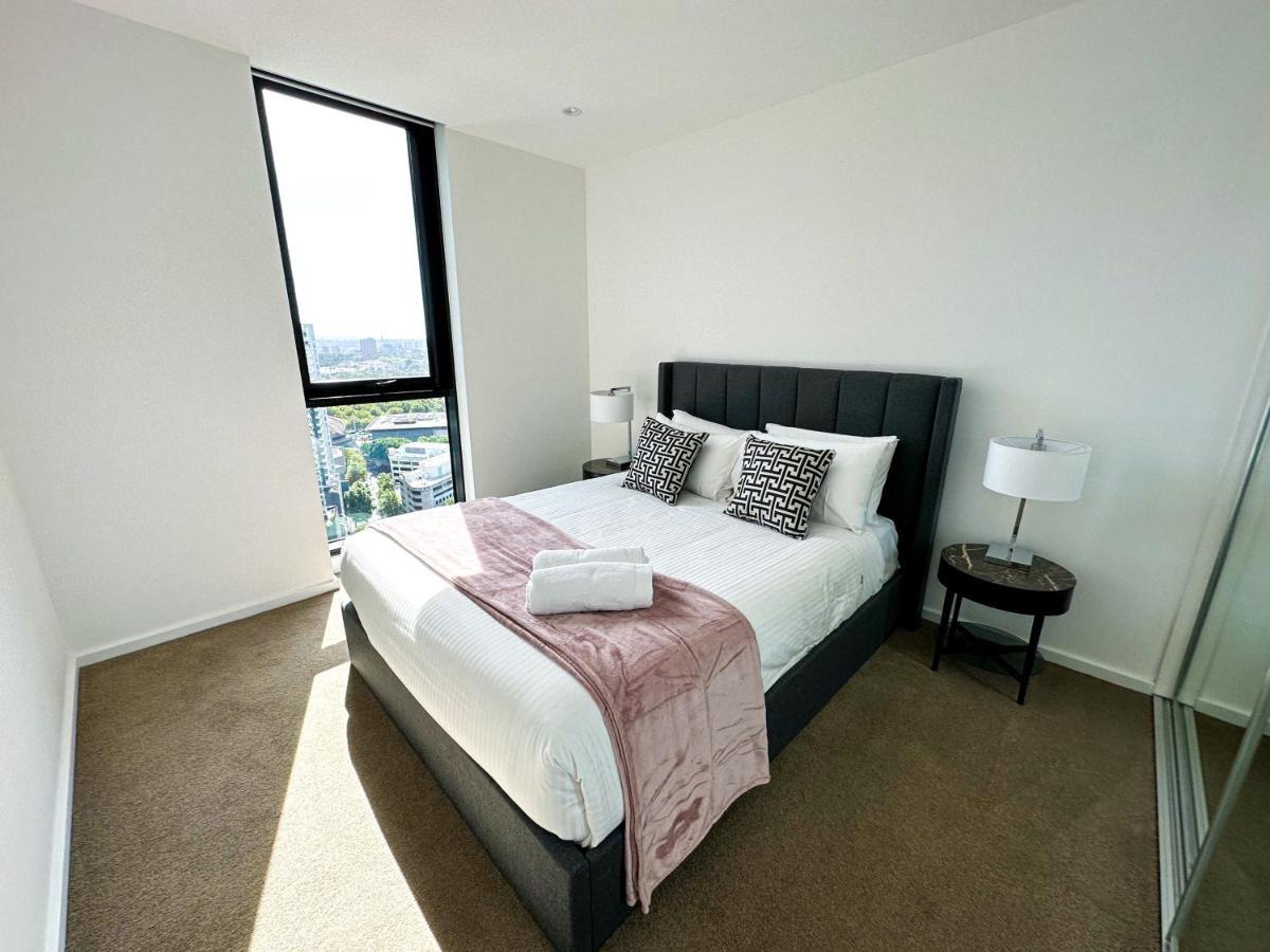 Deluxe 3 Bedroom Apartment In Southbank Melbourne City Exterior foto